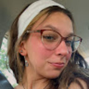 Meet your Posher, Adele